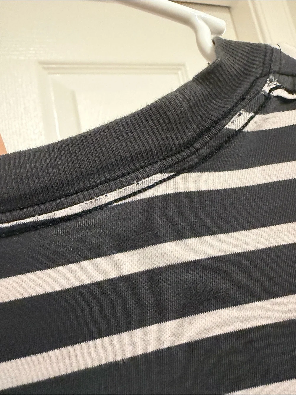 Lululemon All Yours Tee *Vitasea Yachtie Stripe Black Chrome Size 12 DAMAGED